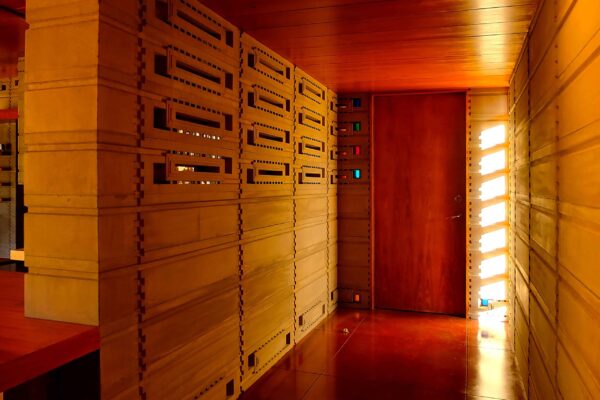 FSC Usonian House - Entry Hall 01 [2013-10-31]
