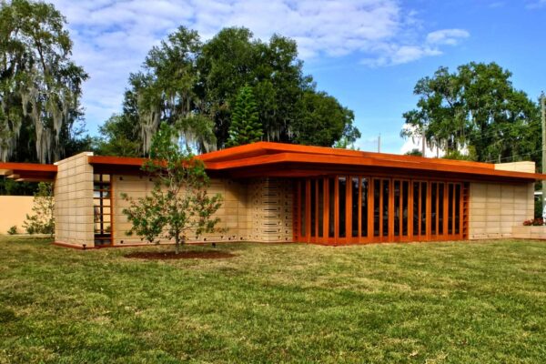 FSC Usonian House - Exterior 03 [2013-10-30]