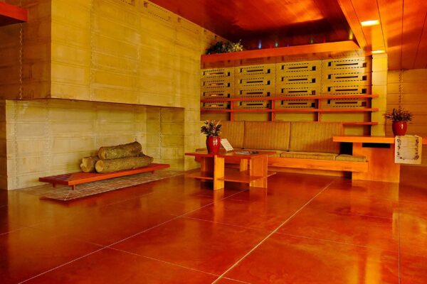 FSC Usonian House - Main Room 05 [2013-10-31]